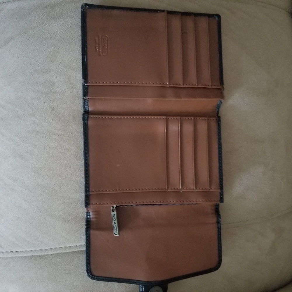 Coach Wallet - Picture 3 of 4